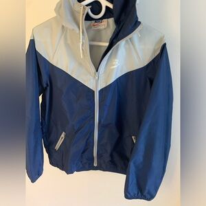 Nike vintage windbreaker